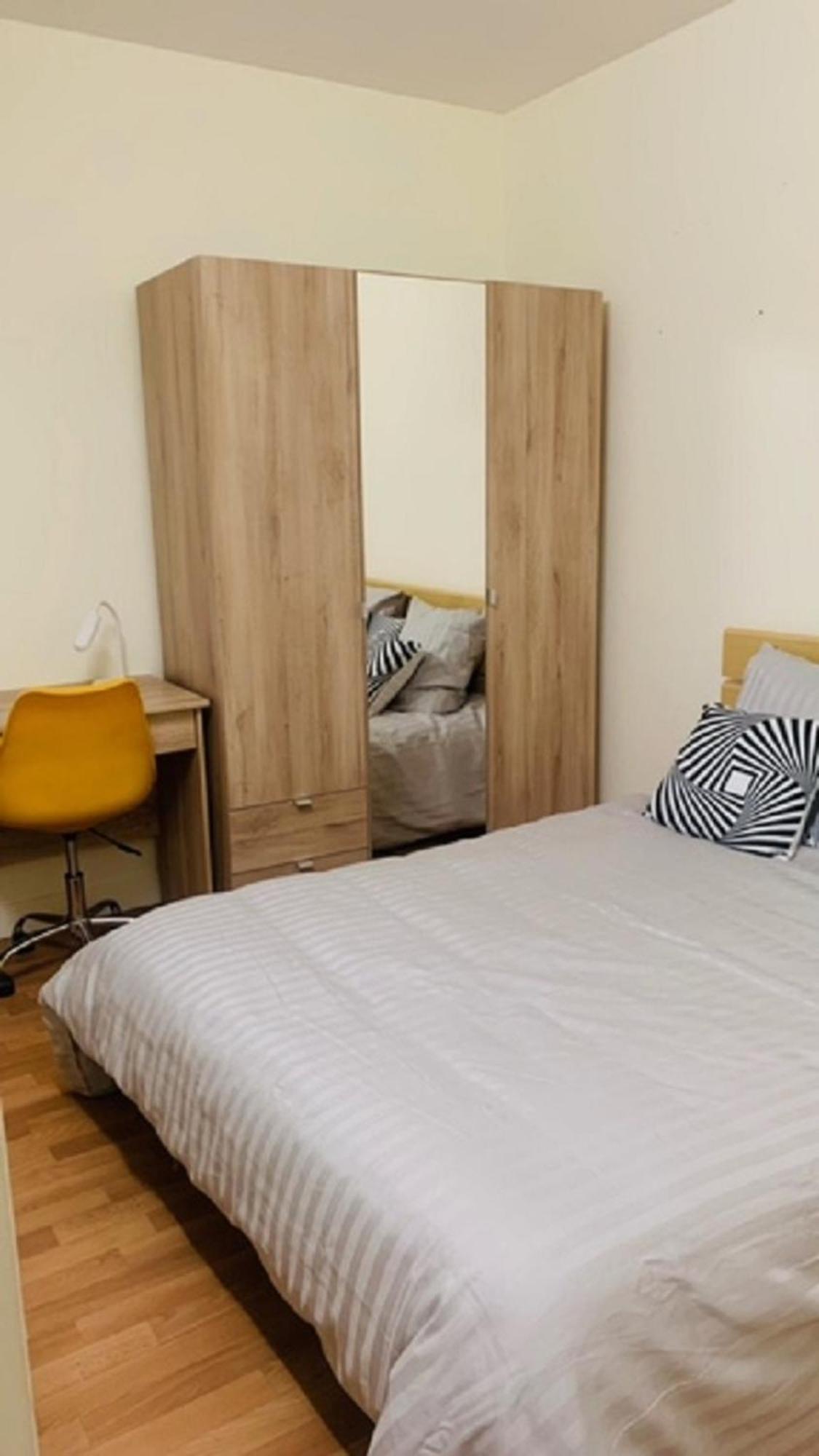 Appartement Calme Et Chaleureux Proche De Paris Courbevoie Exterior photo